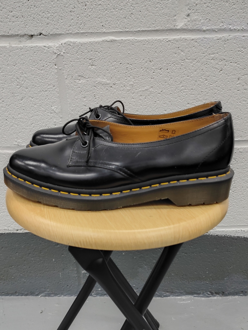 Dr. Martens Siano Black Polished Leather Lace-Up Derby Oxford Shoes Size 8